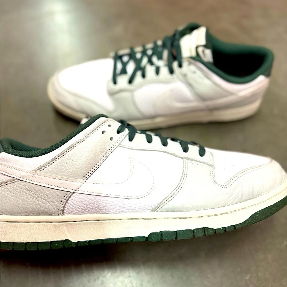 Nike Dunk’s Sneakers Size 15🔥 100% Authentic ✨ - Picture 4 of 5